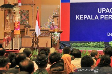 Gubernur Bali mau pertumbuhan ekonomi lebih dinikmati rakyat kecil