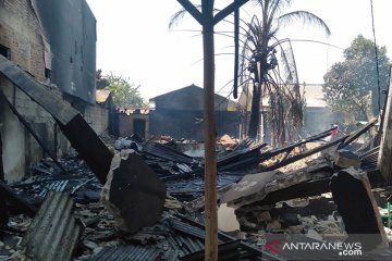 Ruko di Pangkalbalam Ludes dilalap si  jago merah