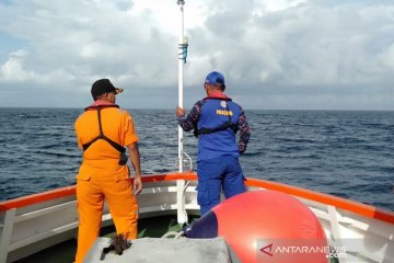 Korban hilang "longboat" Ternate-Sanana dicari Basarnas