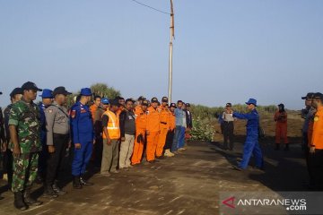 BPBD  Cianjur kerahkan 60 personel cari dua nelayan tenggelam
