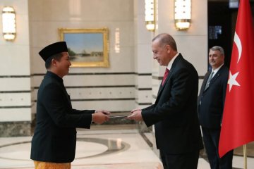 Dubes RI serahkan surat kepercayaan, Erdogan sebut Jokowi "my brother"