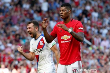 Peduli tunawisma, Marcus Rashford ketuk hati donatur di Manchester