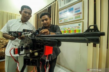 Perangkat pengendali gerakan senapan jarak jauh karya mahasiswa Aceh
