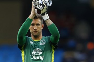 Madrid gaet kiper Everton jika Navas pergi