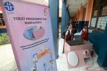 Penerapan teknologi toilet pengompos