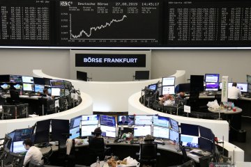 Bursa saham Jerman melonjak, Indeks DAX-30 ditutup naik 143,23 poin