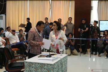 Firli jelaskan usaha pijat refleksi milik sang istri