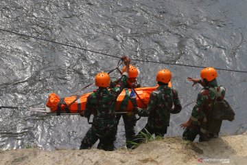 Simulasi penanganan bencana banjir dan longsor