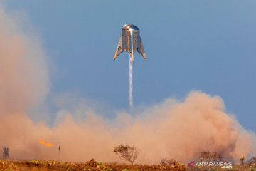 Peluncuran prototipe Mars Starship Starhooper milik SpaceX