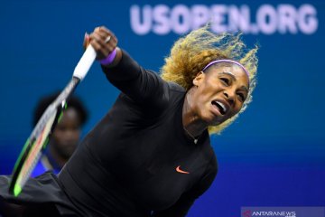 Serena bangkit dari kekalahan set pertama untuk kalahkan McNally