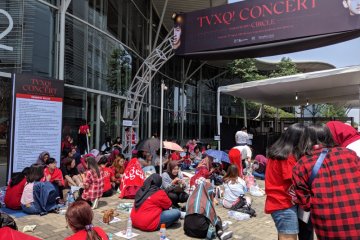 Penggemar luar negeri juga datangi konser TVXQ Indonesia