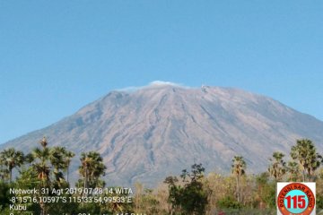 BPBD Bali tegaskan status Gunung Agung tetap siaga