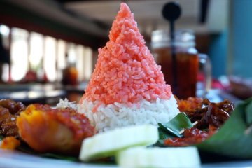 Nasi Merah Putih Kemerdekaan