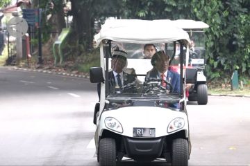 Presiden Jokowi ajak Raja Malaysia berkeliling Kebun Raya Bogor