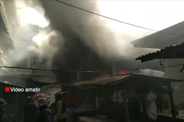 Fakfak rusuh, Pasar Tumbruni dibakar massa