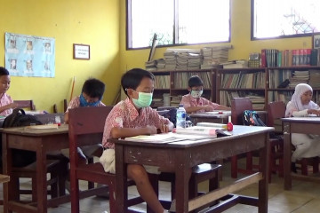 Kabut asap, sekolah di Palangka Raya diminta kurangi aktivitas luar