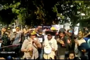 Polisi pemberi miras ke mahasiswa Papua dibebastugaskan