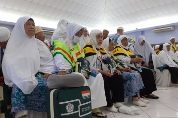 PPIH imbau jamaah haji periksa kesehatan setelah tiba di Tanah Air