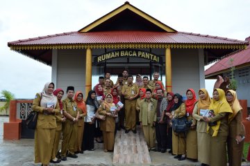 Tanjungpinang punya Rumah Baca Pantai untuk menarik minat baca warga