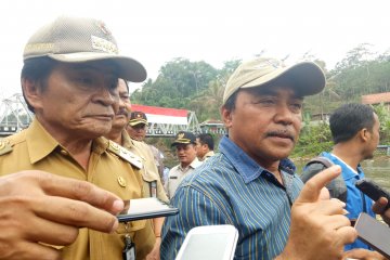 KKP tebar 203.000 benih ikan di Sungai Serayu