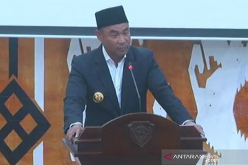 Gubernur Viktor minta Dewan tingkatkan pengawasan program pembangunan