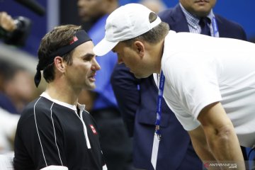 Federer beberkan cederanya di perempat final US Open