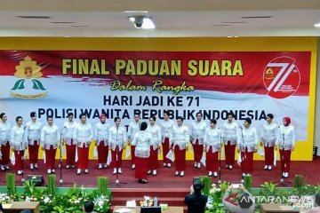 Polwan Polda Maluku juara paduan suara nasional