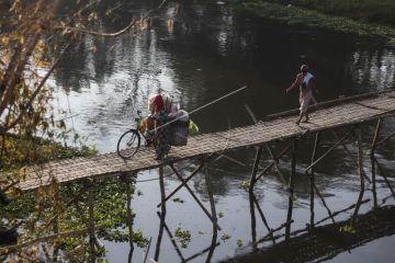 Jembatan bambu