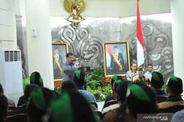 Wapres: Kenaikan premi BPJS kecil dibandingkan pengeluaran rokok