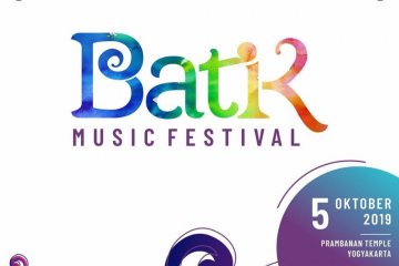David Foster dan Yovie Widianto adu kemampuan di Batik Music Festival