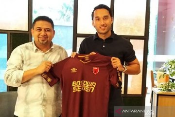 PSM Makassar resmi rekrut Ezra Walian