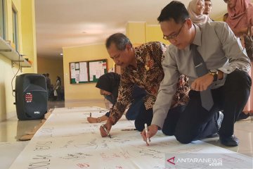 Civitas Academica Undip Semarang tolak UU KPK direvisi