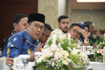 Ridwan Kamil enggan tanggapi soal Uu Ruzhanul "ban serep"