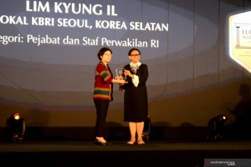 Dua warga asing terima Hassan Wirajuda Award 2019