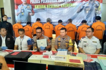 Polres Pelabuhan Tanjung Priok mengungkap jaringan pemalsuan KIR