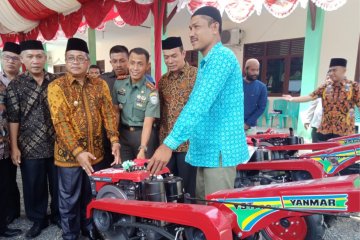 Aceh Barat sediakan 1.000 unit alat bajak sawah genjot produksi padi