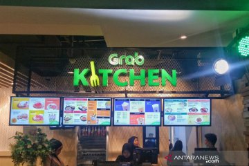 GrabFood ekspansi jaringan pesan-antar makanan GrabKitchen