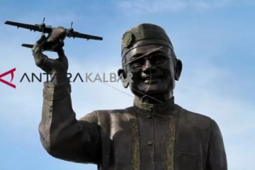 Mengheningkan Cipta Mengenang BJ Habibie di Oslo