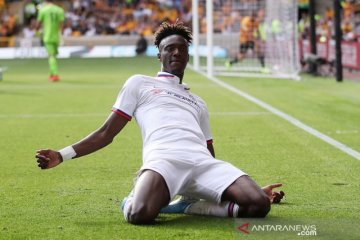 Tammy Abraham kemas trigol antar Chelsea lumat Wolverhampton 5-2