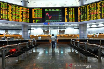 Bursa saham Malaysia rontok, Indeks KLCI ditutup anjlok 1,56 persen