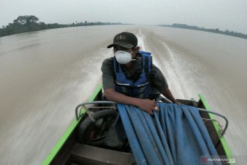 Kabut asap ganggu pelayaran di sungai Batanghari Jambi