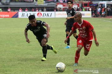 Persija Jakarta taklukkan PSIS 2-1 dalam laga penentu nasib Banuelos