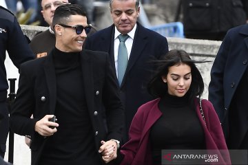 Ronaldo berencana menikah dengan Georgina Rodriguez