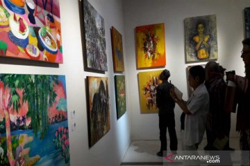 Seniman 17 Negara Ikuti Pameran Seni Rupa Di Borobudur Antara News