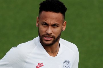 Hukuman Neymar dikurangi jadi dua pertandingan