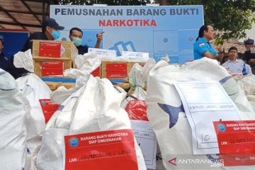 BNN musnahkan ratusan kilogram sabu dan ganja sitaan Juli-Agustus