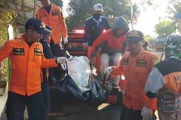 Tim SAR mengakhiri operasi pencarian korban perahu terbalik di Cilacap