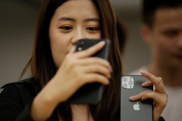 iPhone 11 meluncur "offline", tak ada keramaian di Apple Store China