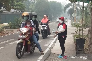 PMI Riau sebar 70 ribu masker untuk warga terdampak asap