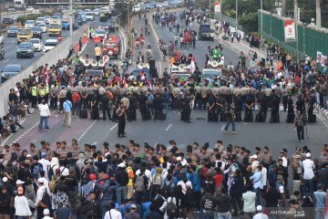 Unjuk rasa pro dan kontra revisi UU KPK